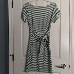 NWT Sage Green Striped Dress with Pockets Size Small